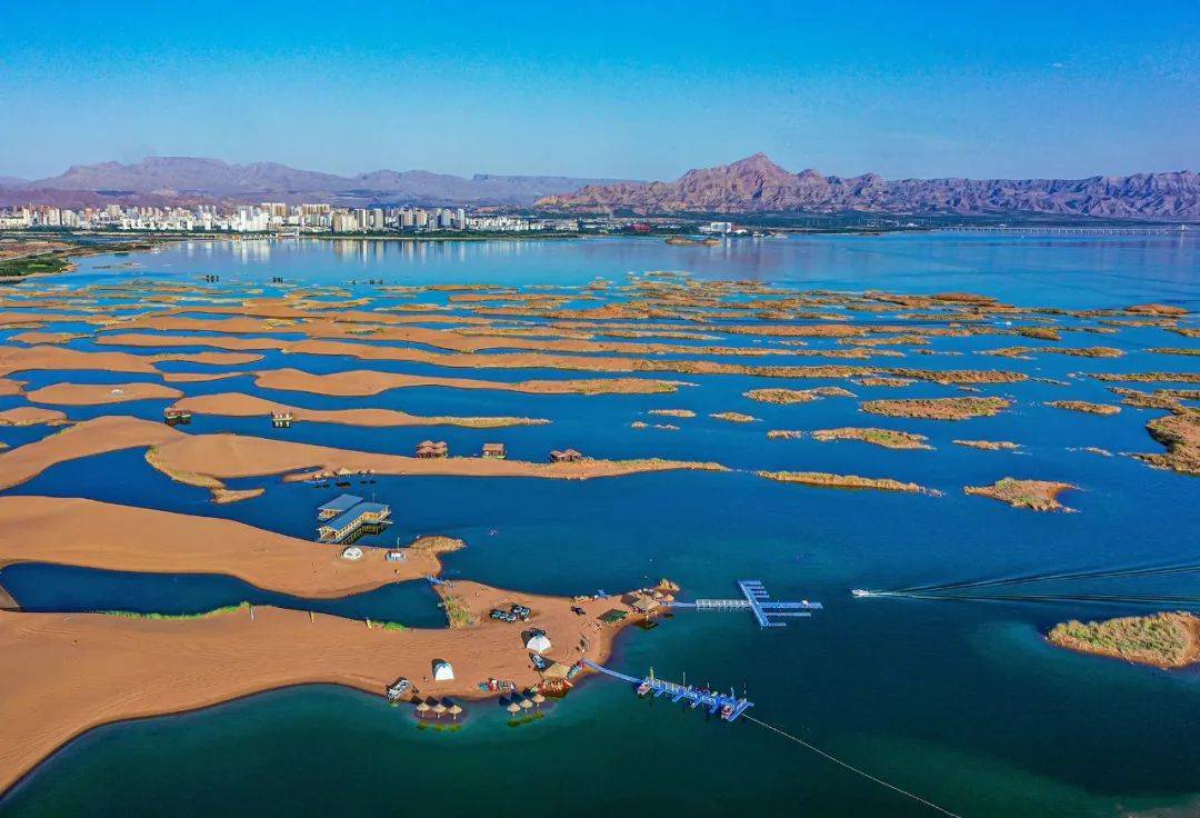 乌海,沙漠绿洲的工业与自然和谐共生